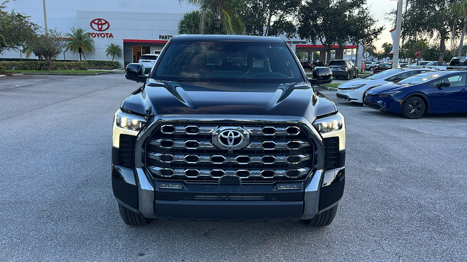 2024 Toyota Tundra Hybrid Platinum 2