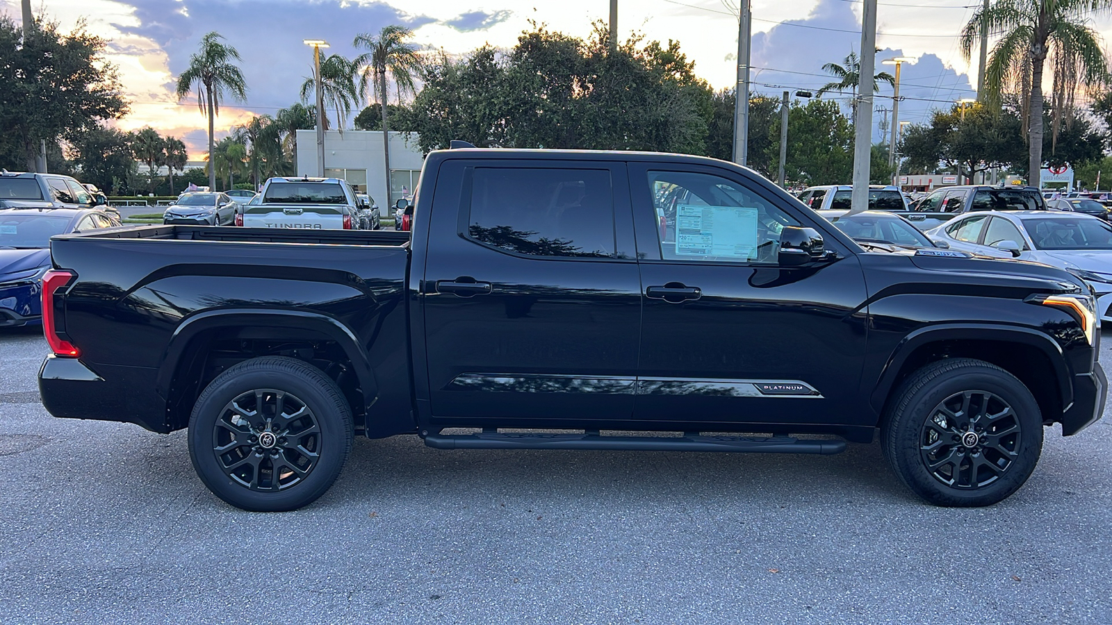 2024 Toyota Tundra Hybrid Platinum 10