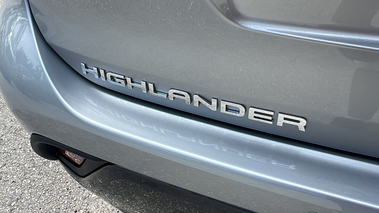 2023 Toyota Highlander Hybrid Limited 7
