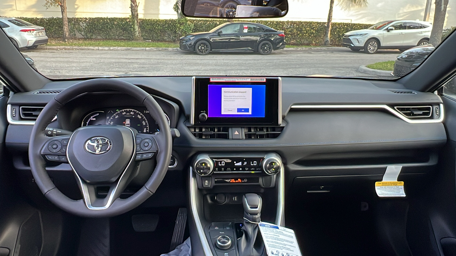 2024 Toyota RAV4 Hybrid SE 14