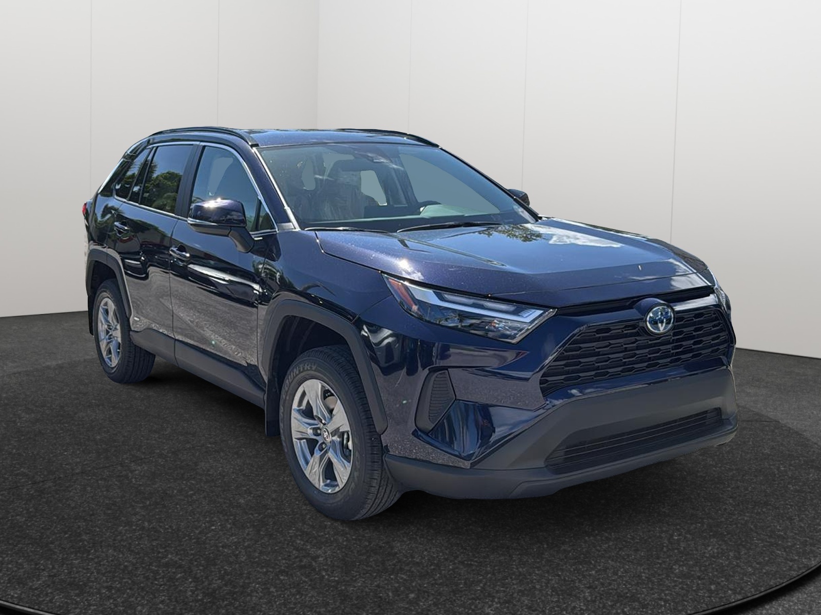 2024 Toyota RAV4 Hybrid XLE 1