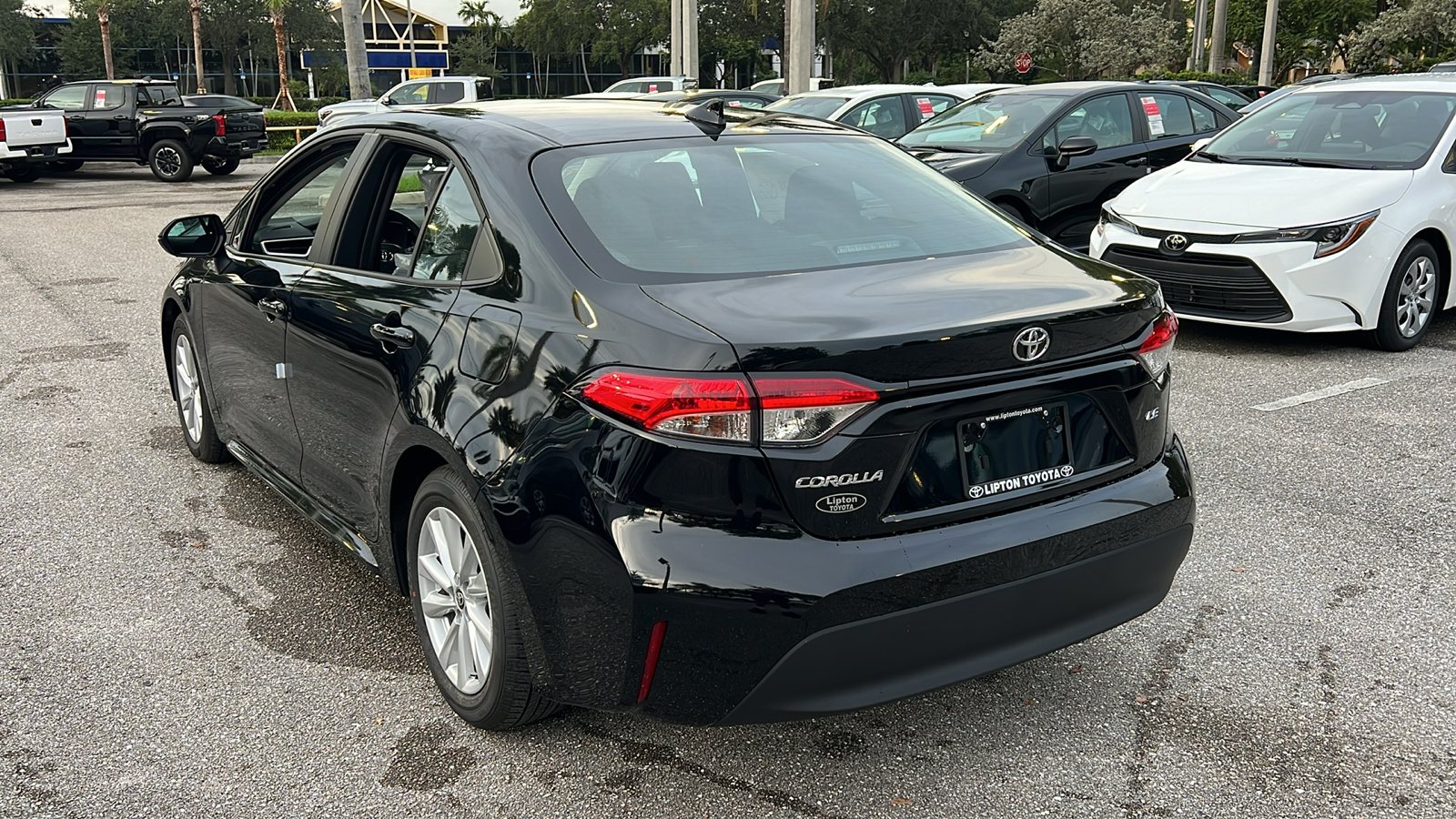 2024 Toyota Corolla LE 5