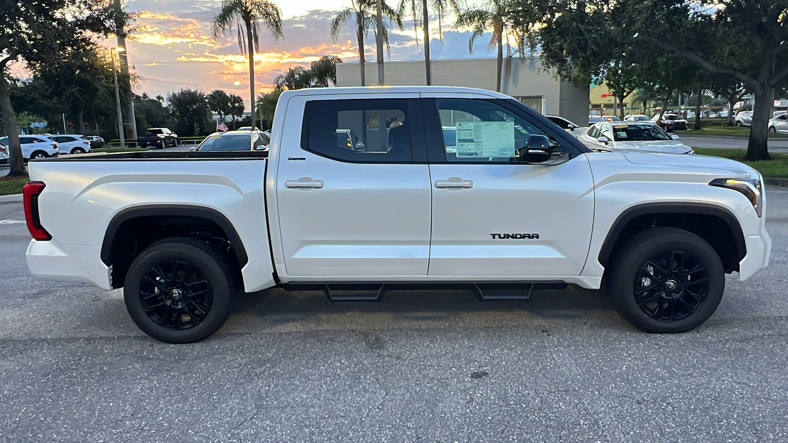 2025 Toyota Tundra Limited 10