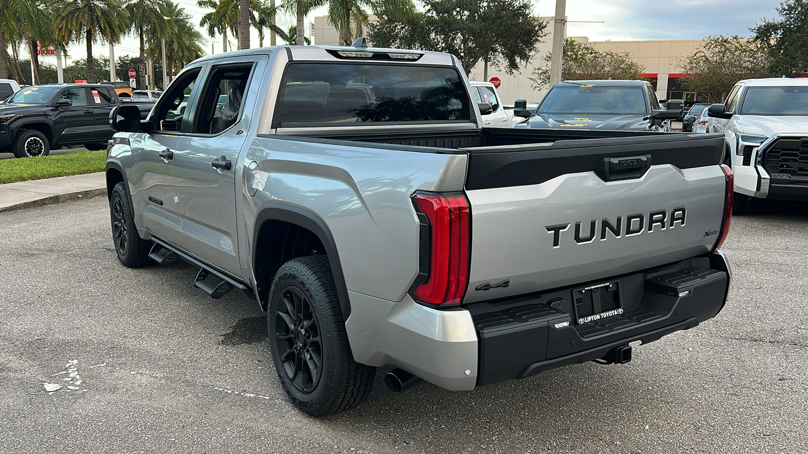 2025 Toyota Tundra SR5 5