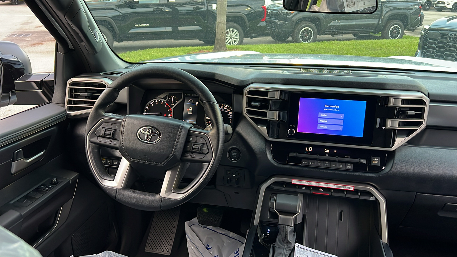 2025 Toyota Tundra SR5 15