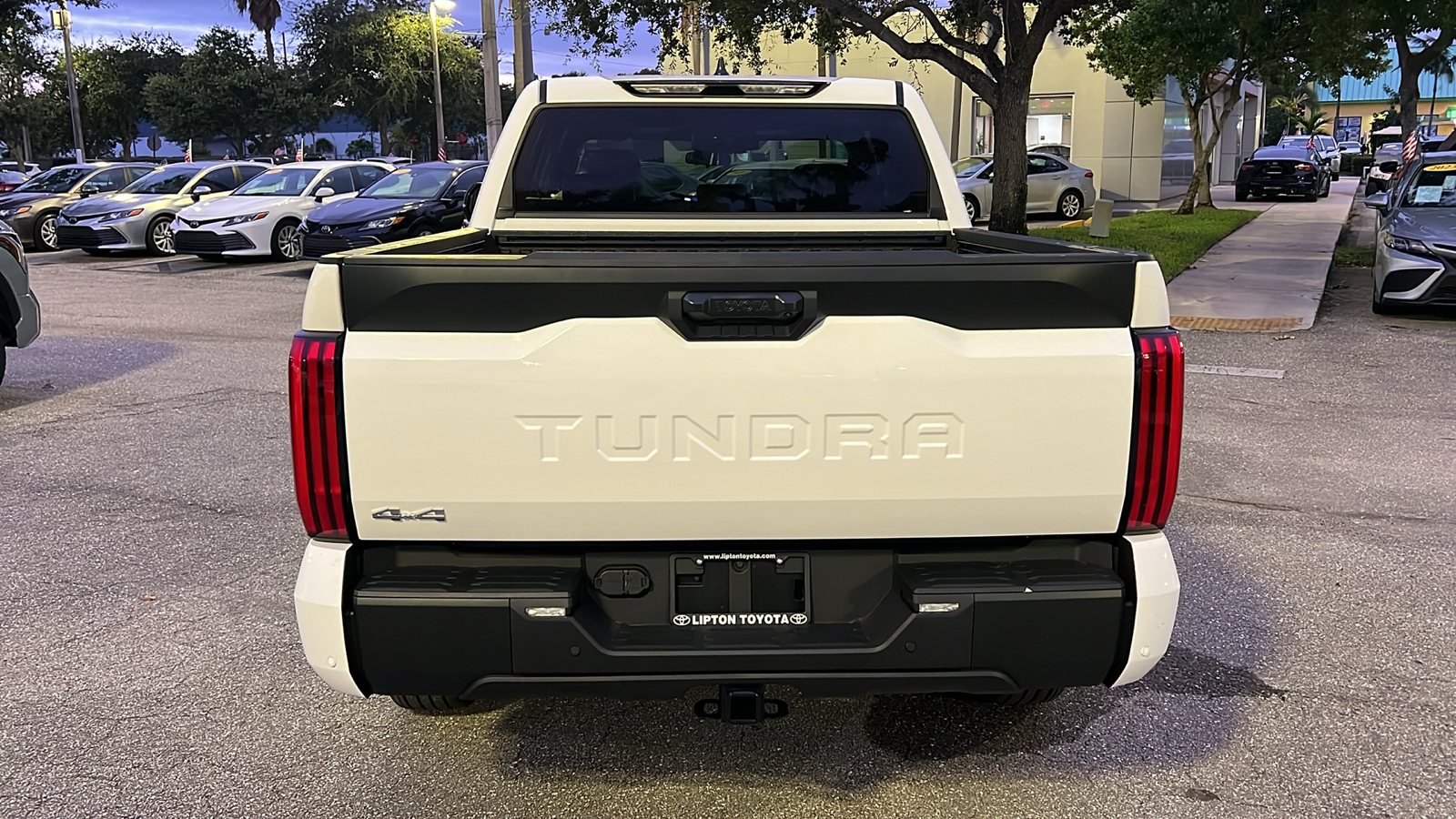 2025 Toyota Tundra SR5 6