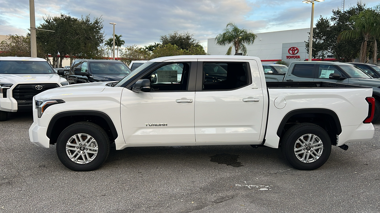 2025 Toyota Tundra SR5 4