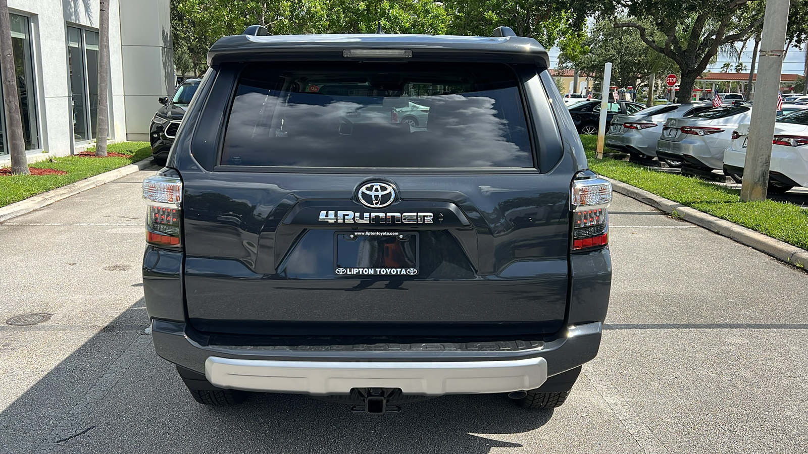 2024 Toyota 4Runner TRD Off-Road Premium 6