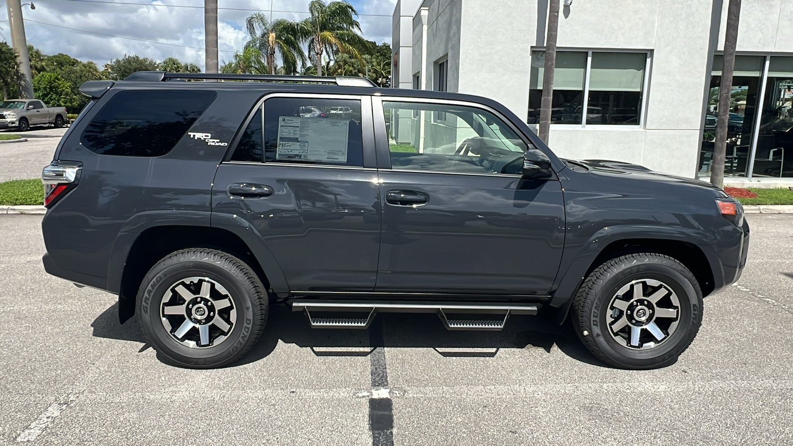 2024 Toyota 4Runner TRD Off-Road Premium 9