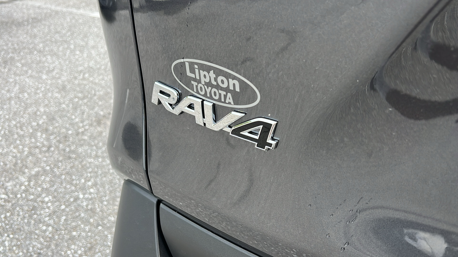 2024 Toyota RAV4 LE 7