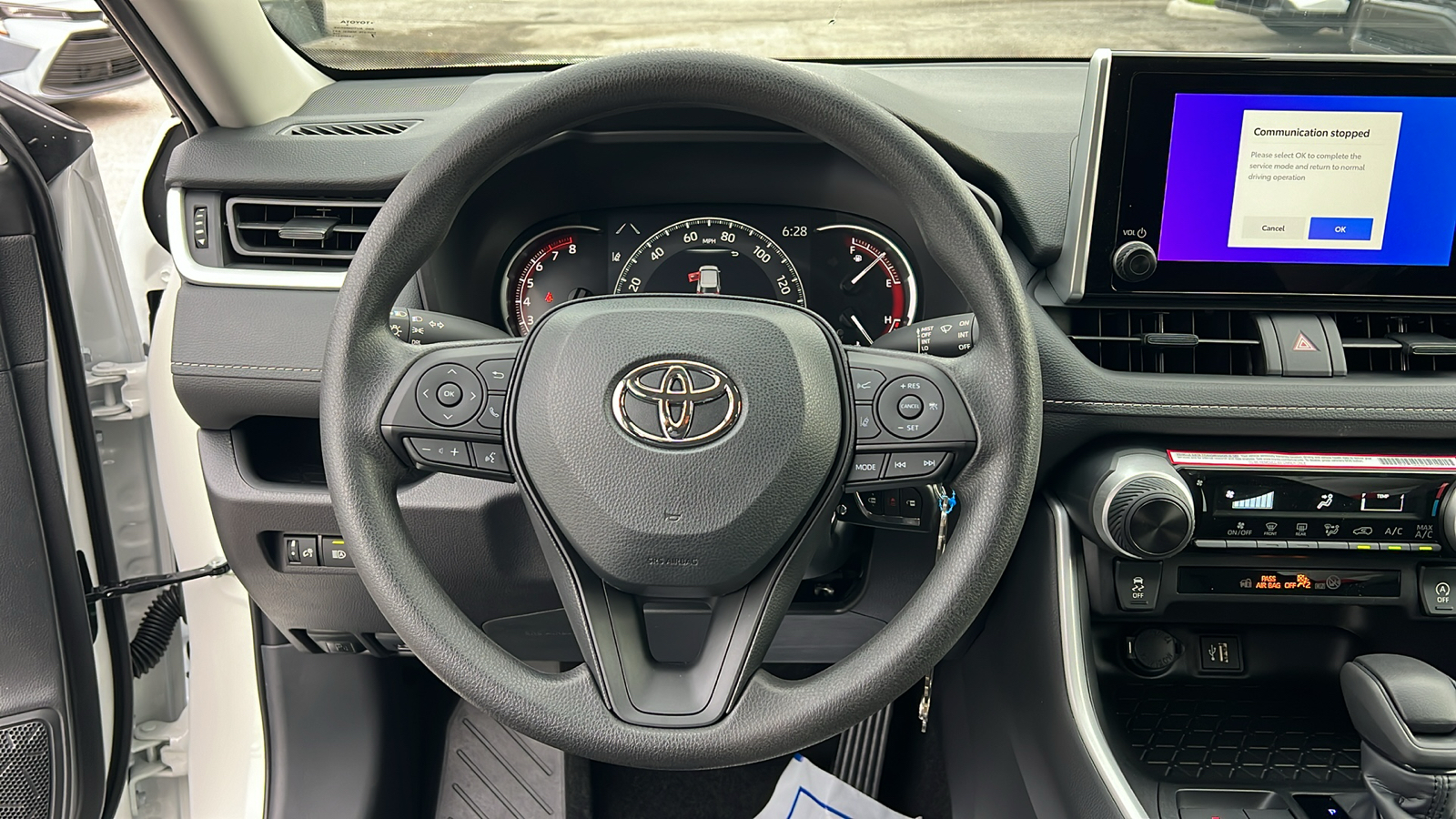 2024 Toyota RAV4 LE 19