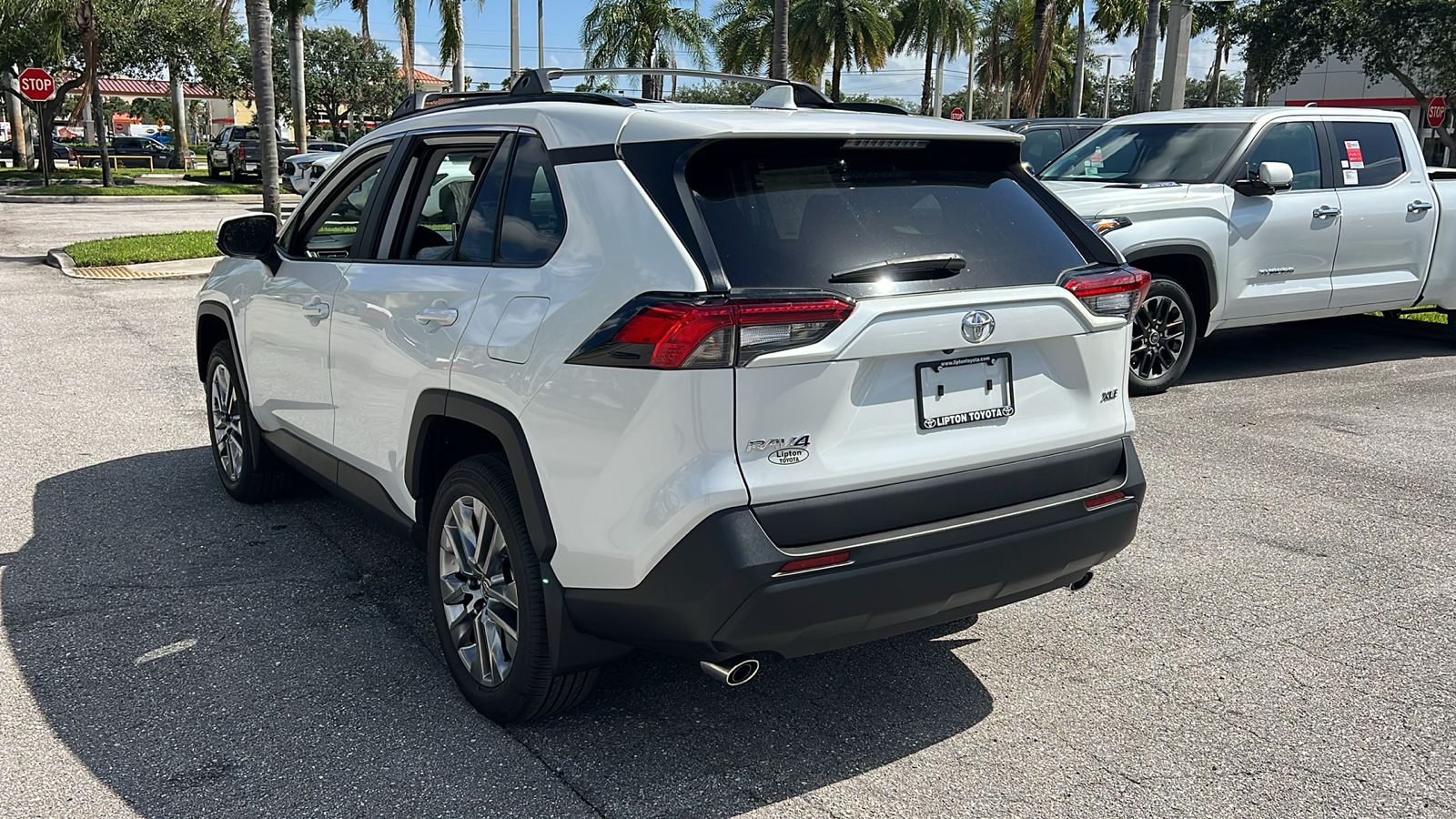 2024 Toyota RAV4 XLE Premium 5