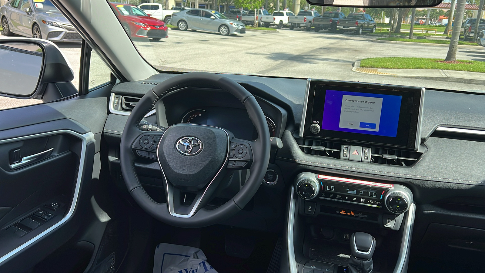 2024 Toyota RAV4 XLE Premium 15