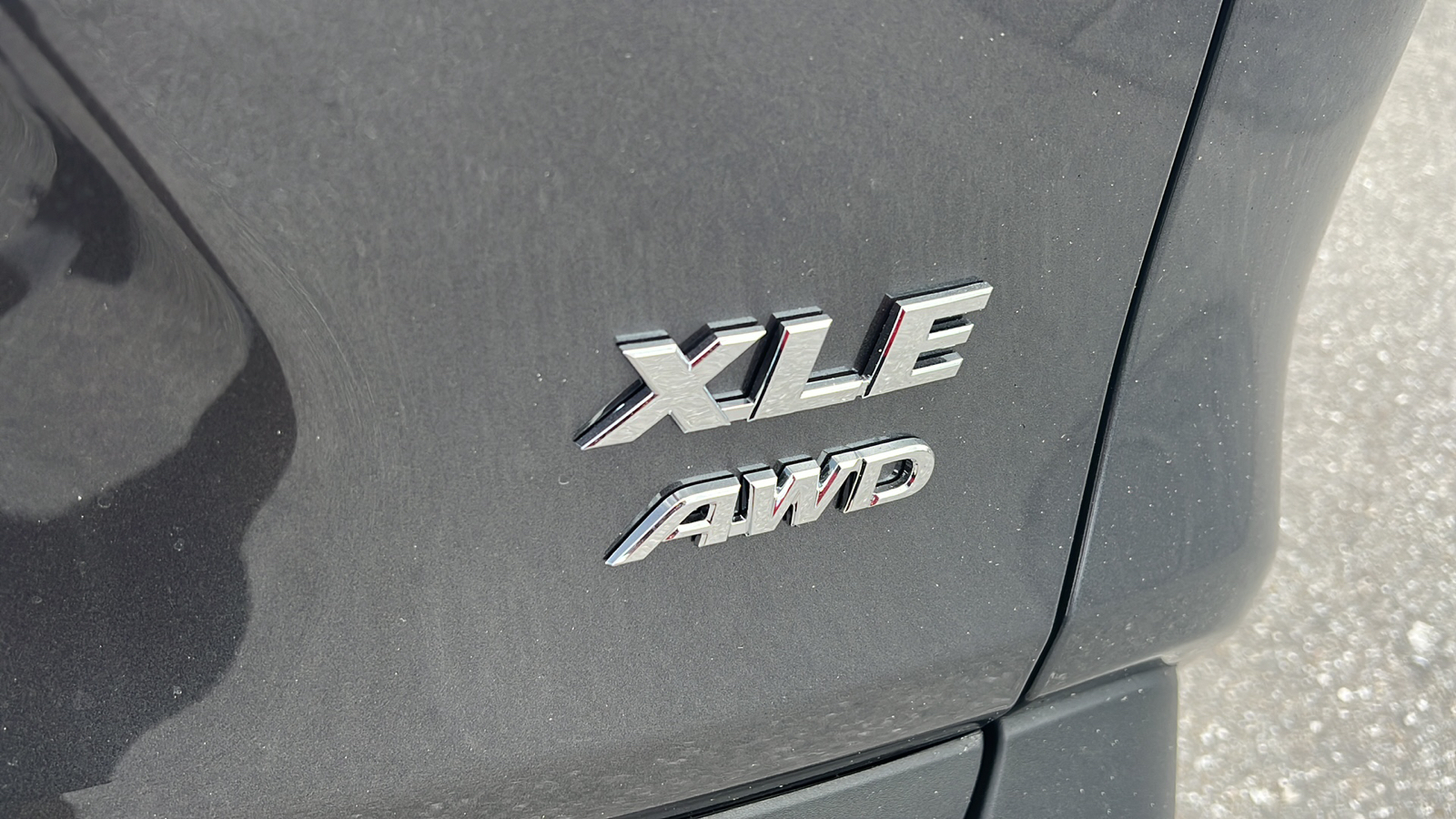 2023 Toyota RAV4 XLE Premium 8
