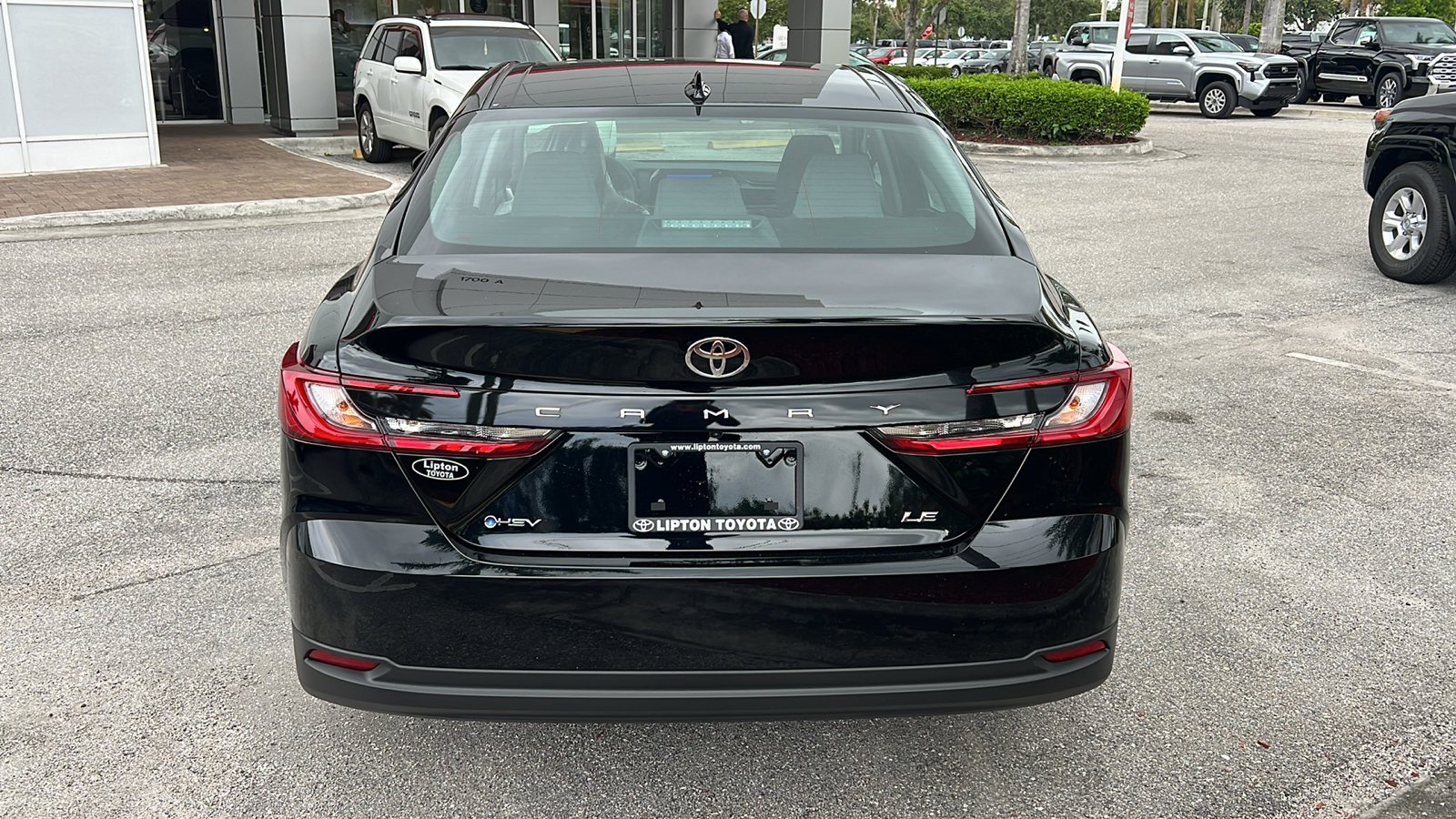 2025 Toyota Camry LE 6