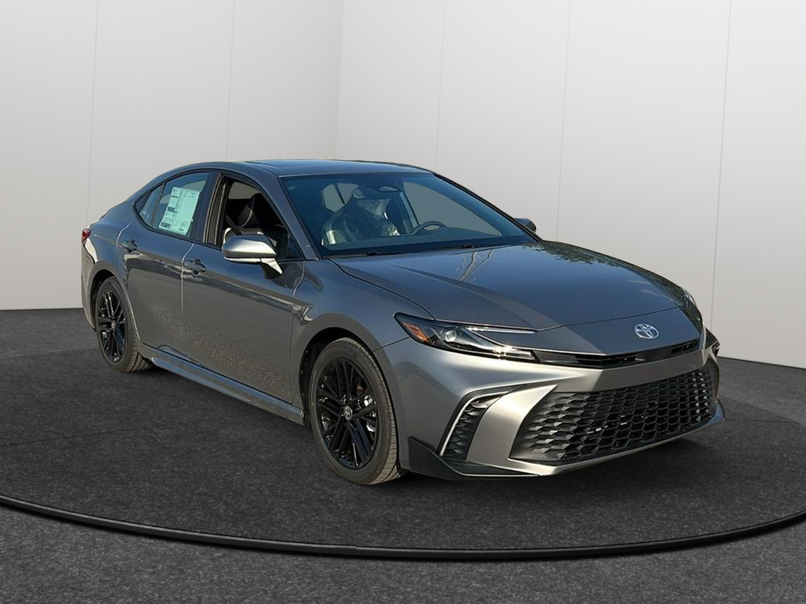 2025 Toyota Camry LE 1