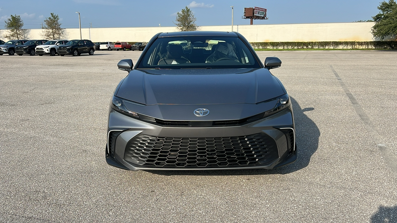 2025 Toyota Camry LE 2