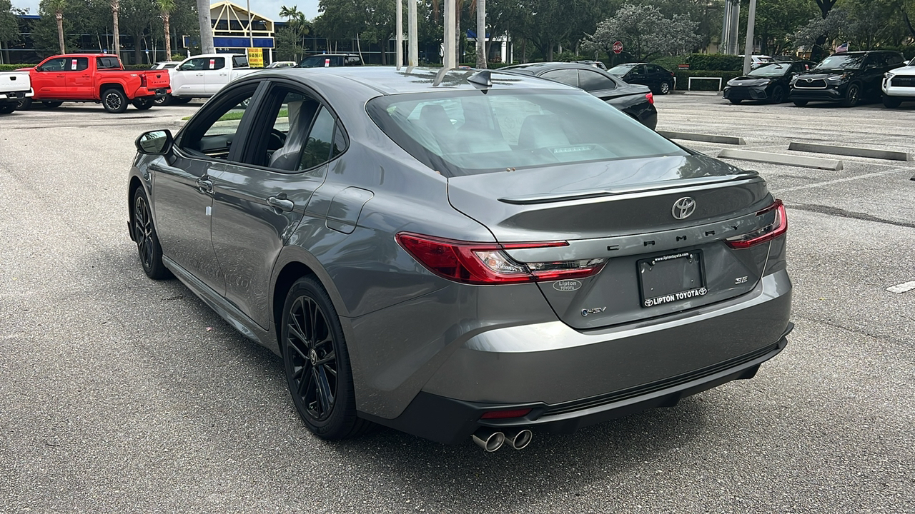 2025 Toyota Camry SE 5