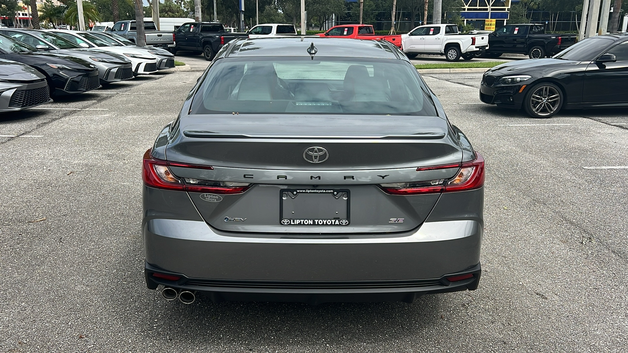 2025 Toyota Camry SE 6