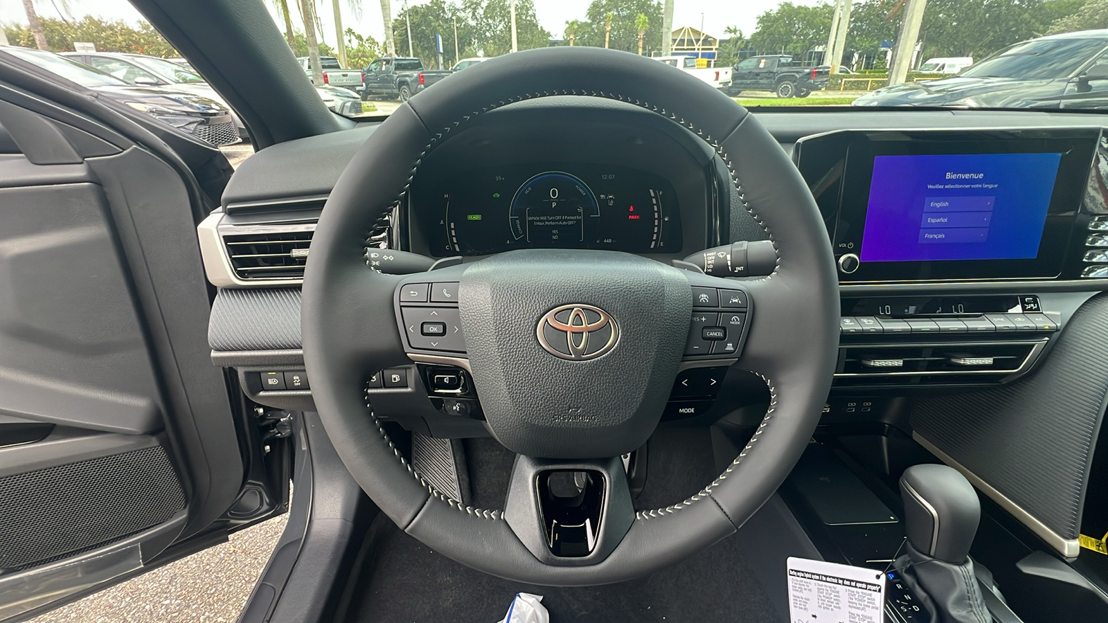 2025 Toyota Camry SE 20