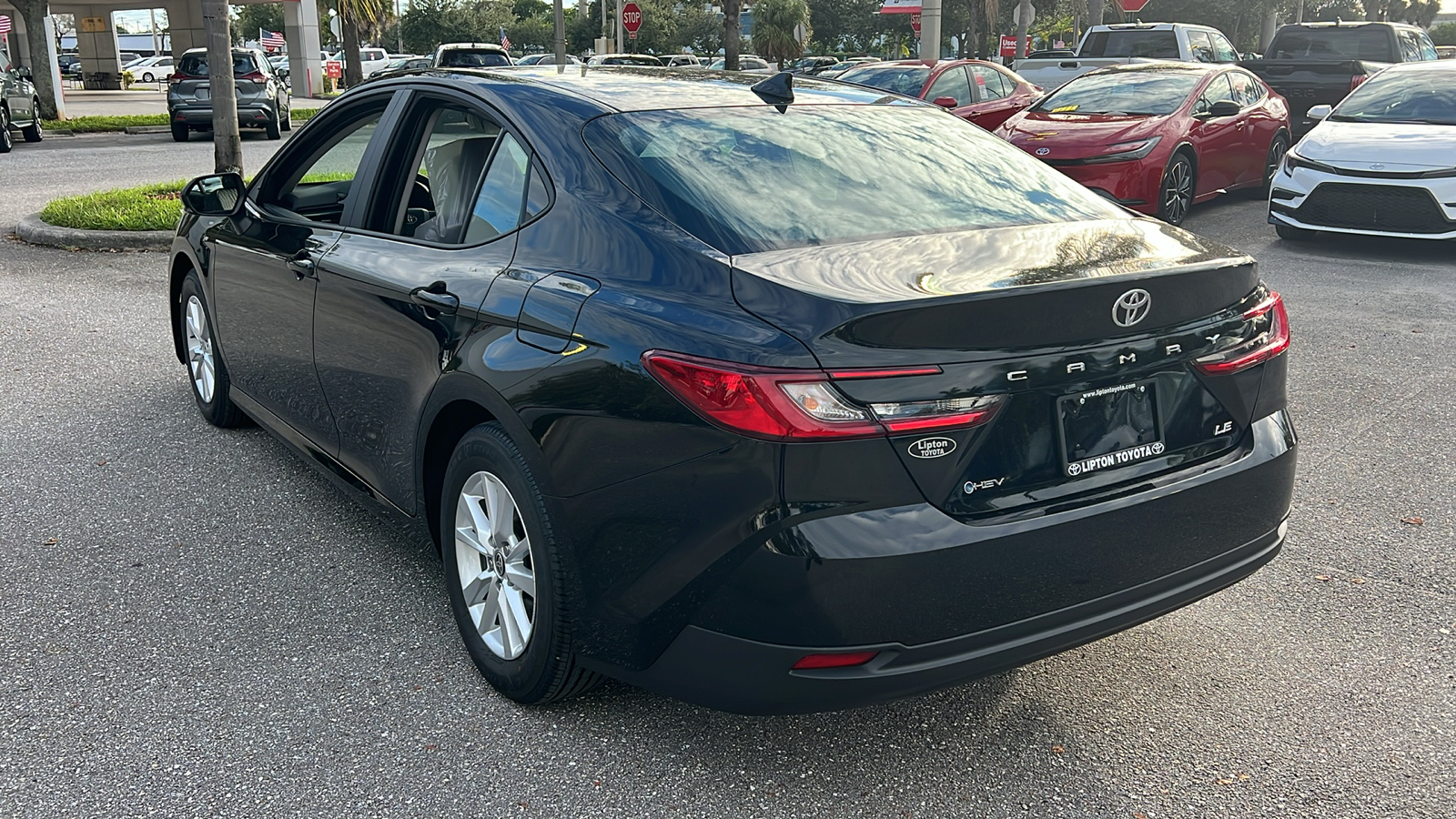 2025 Toyota Camry LE 5