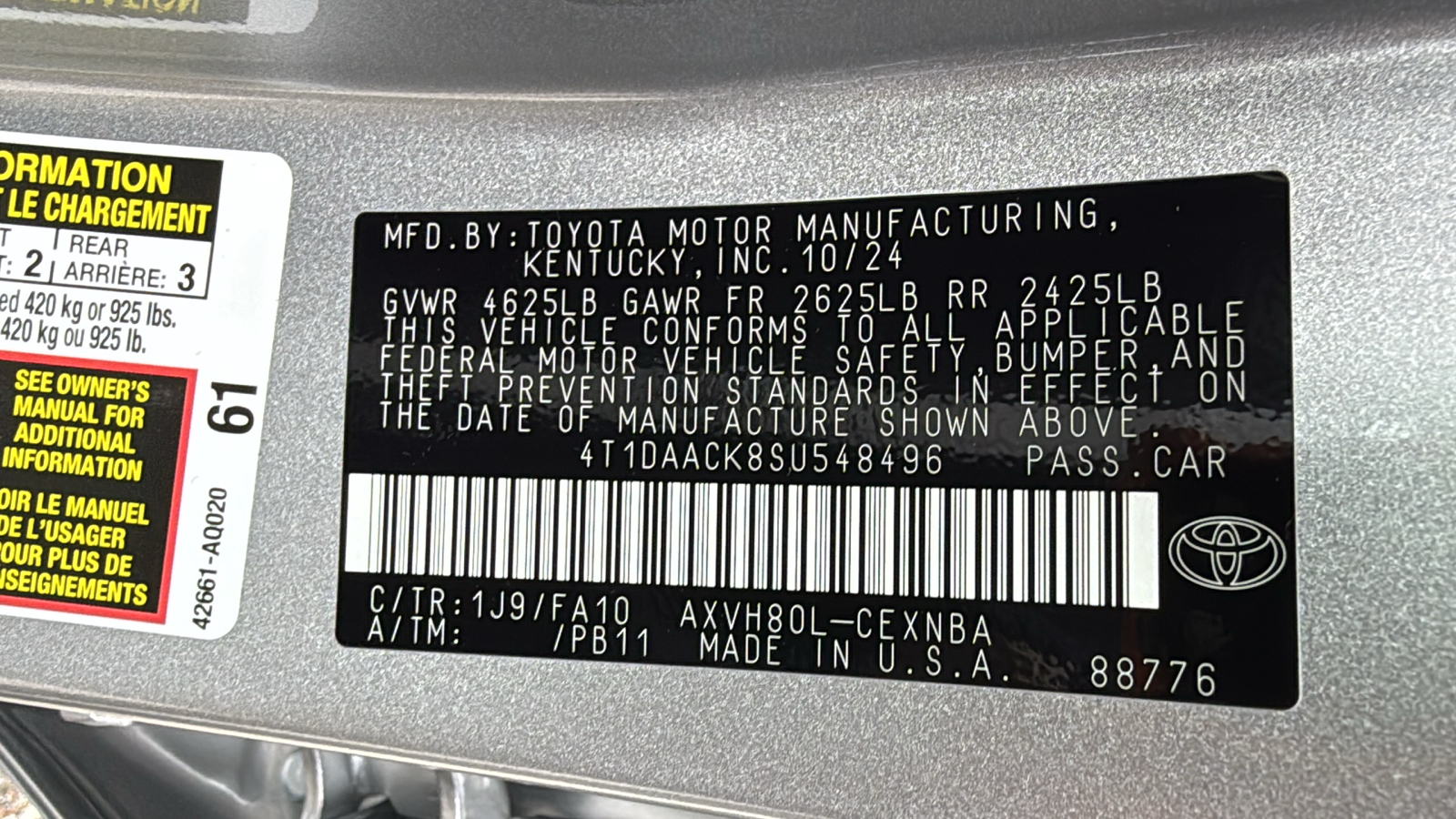 2025 Toyota Camry LE 27