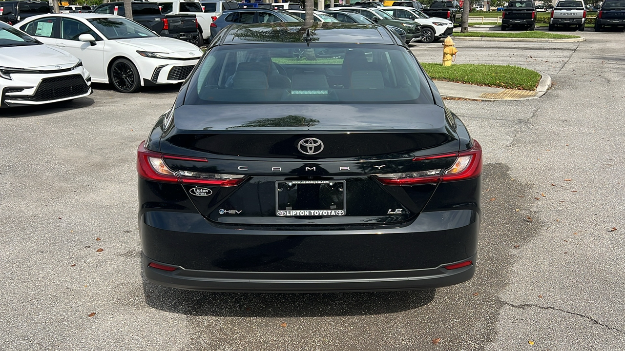 2025 Toyota Camry LE 6