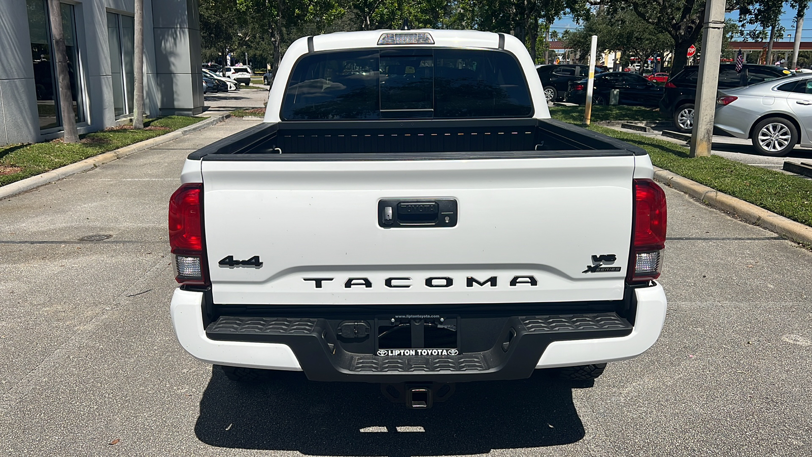 2023 Toyota Tacoma 4WD SR 6