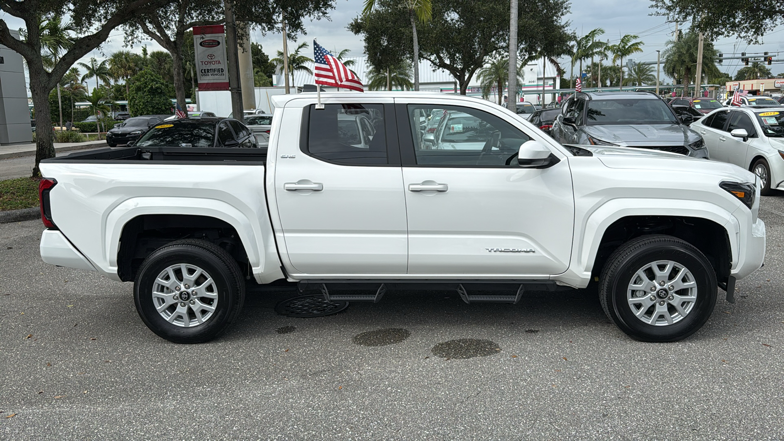 2024 Toyota Tacoma SR5 10