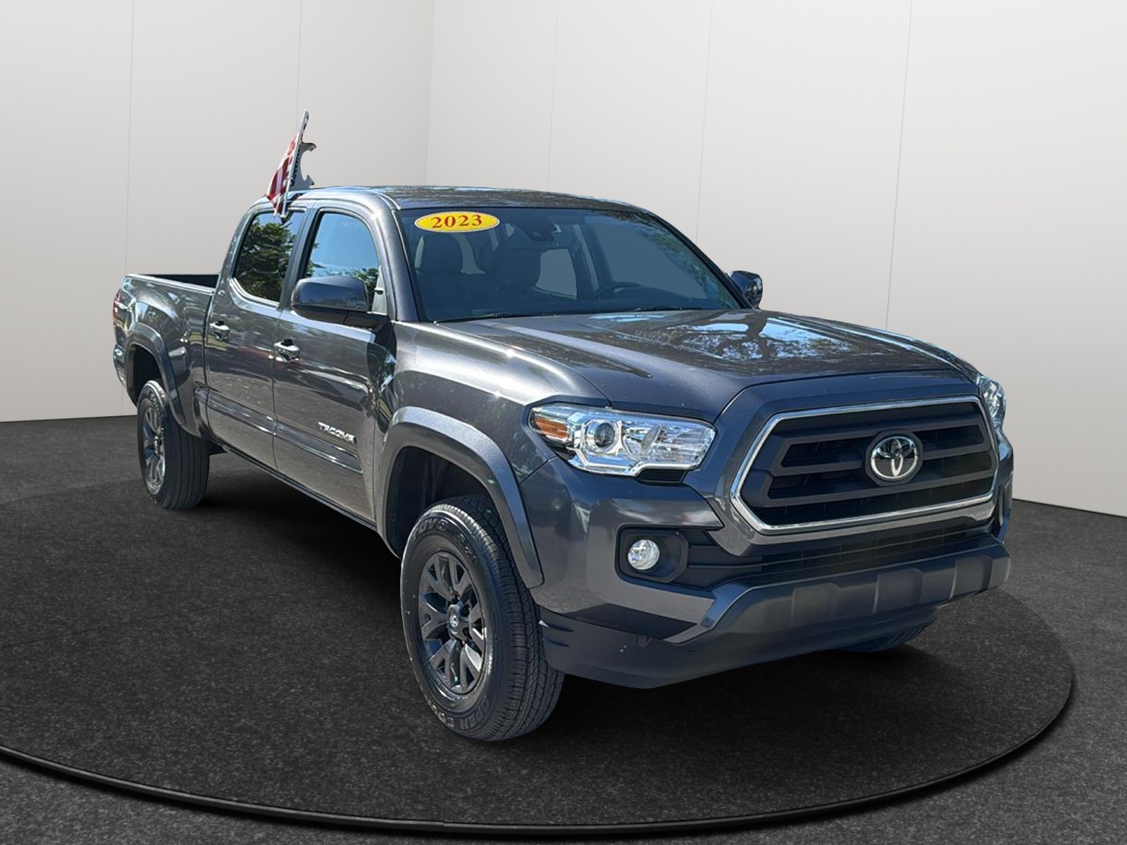 2023 Toyota Tacoma SR5 1