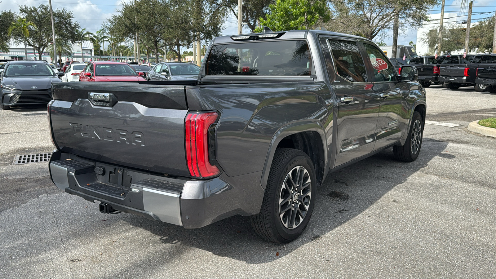 2024 Toyota Tundra Hybrid Limited 8