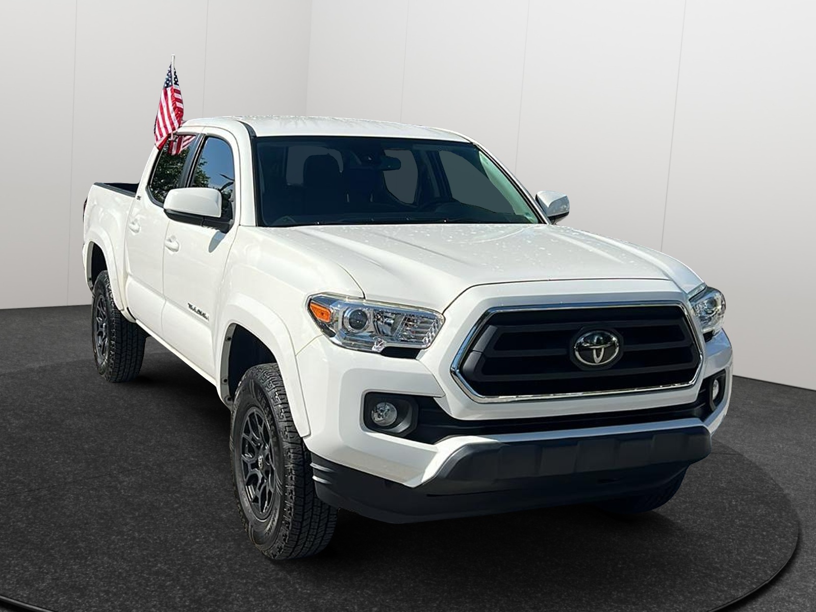 2021 Toyota Tacoma SR5 1