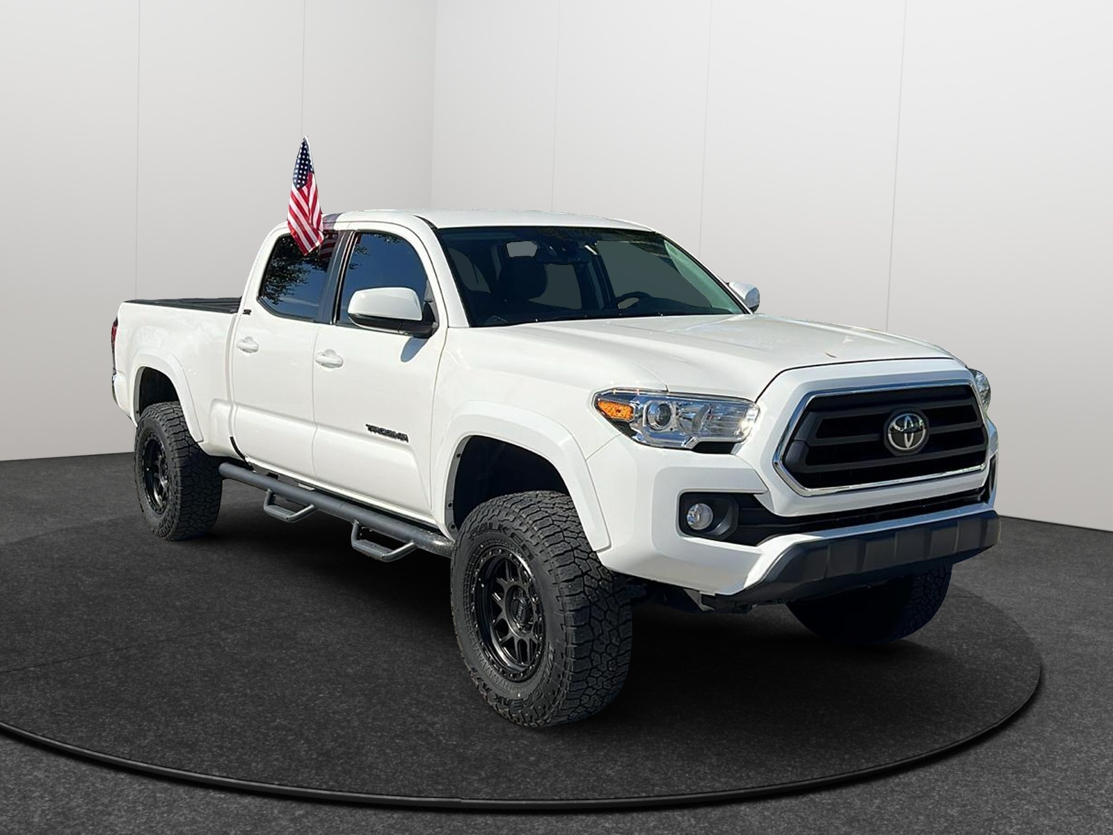 2021 Toyota Tacoma SR5 1