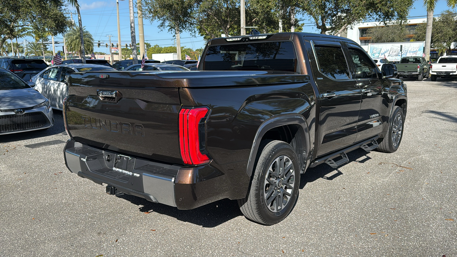 2022 Toyota Tundra Limited 8