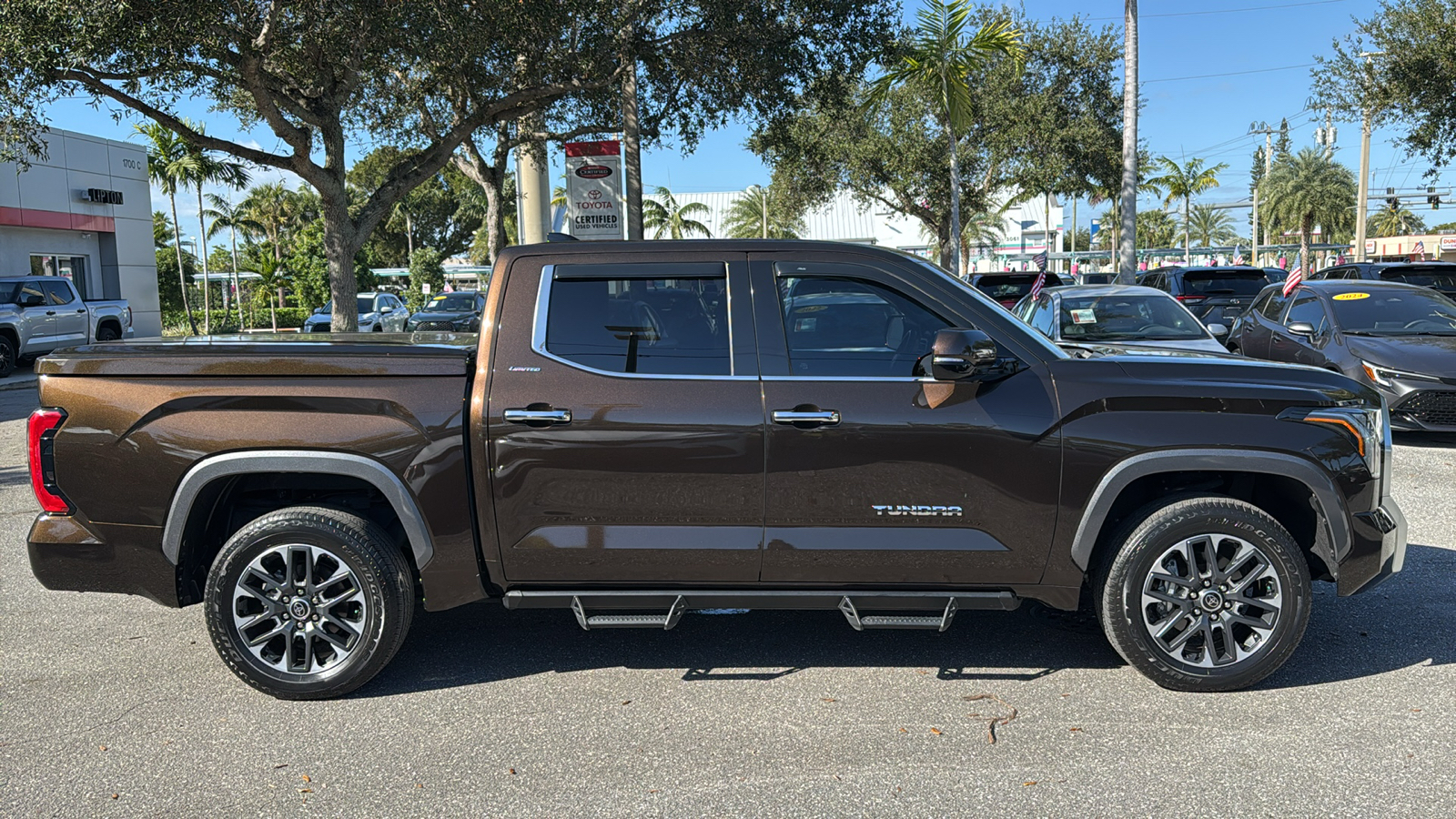 2022 Toyota Tundra Limited 9