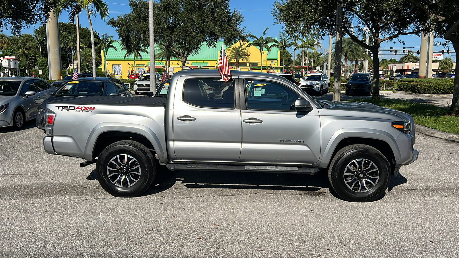 2020 Toyota Tacoma TRD Sport 9