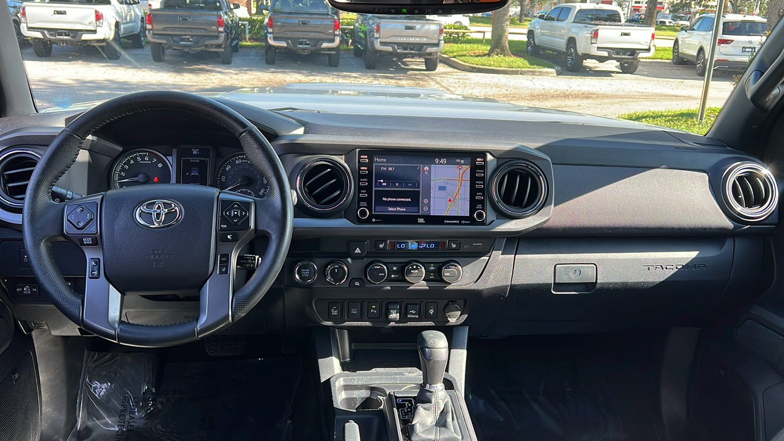 2020 Toyota Tacoma TRD Sport 11