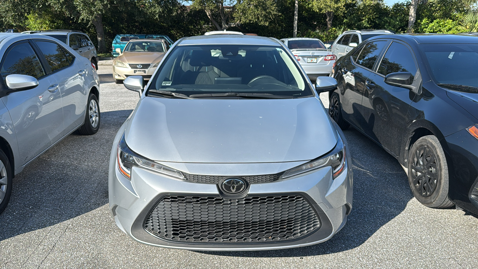 2022 Toyota Corolla LE 2