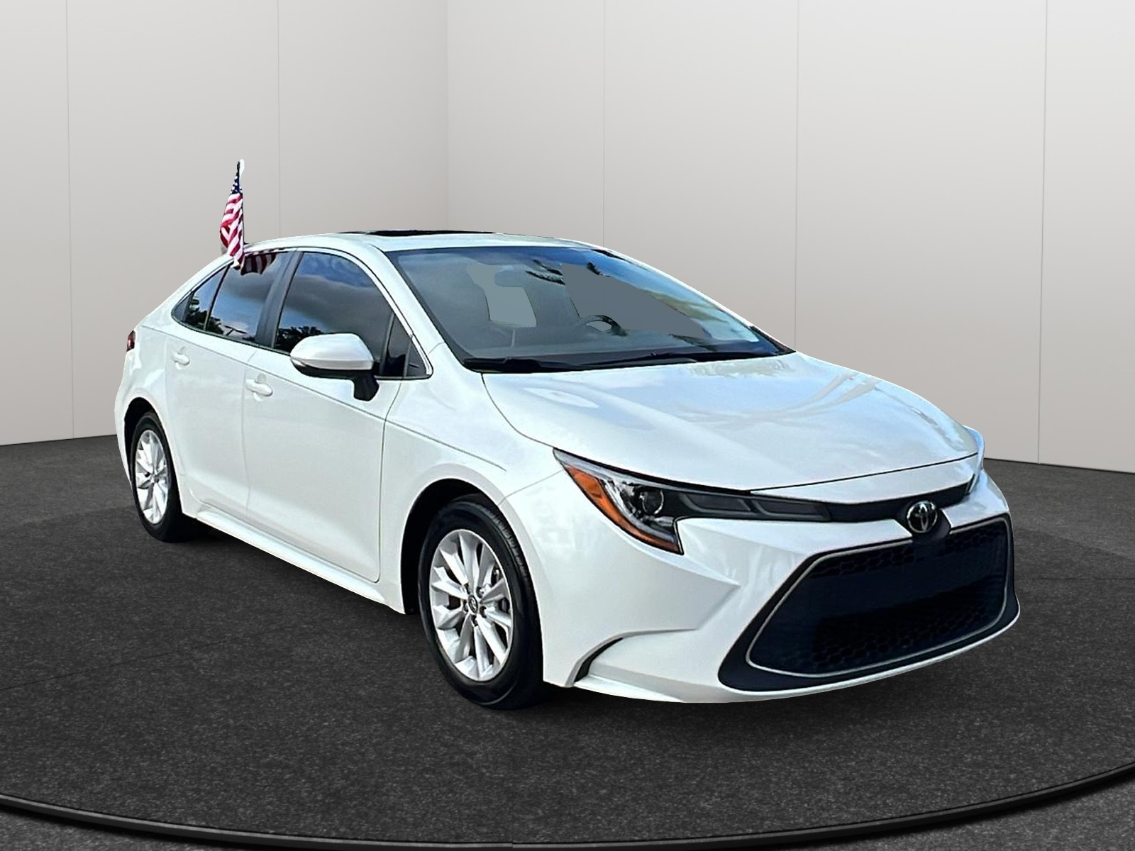 2022 Toyota Corolla XLE 1