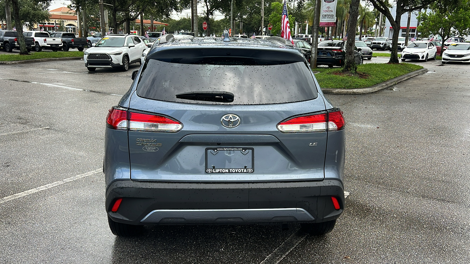 2022 Toyota Corolla Cross LE 6