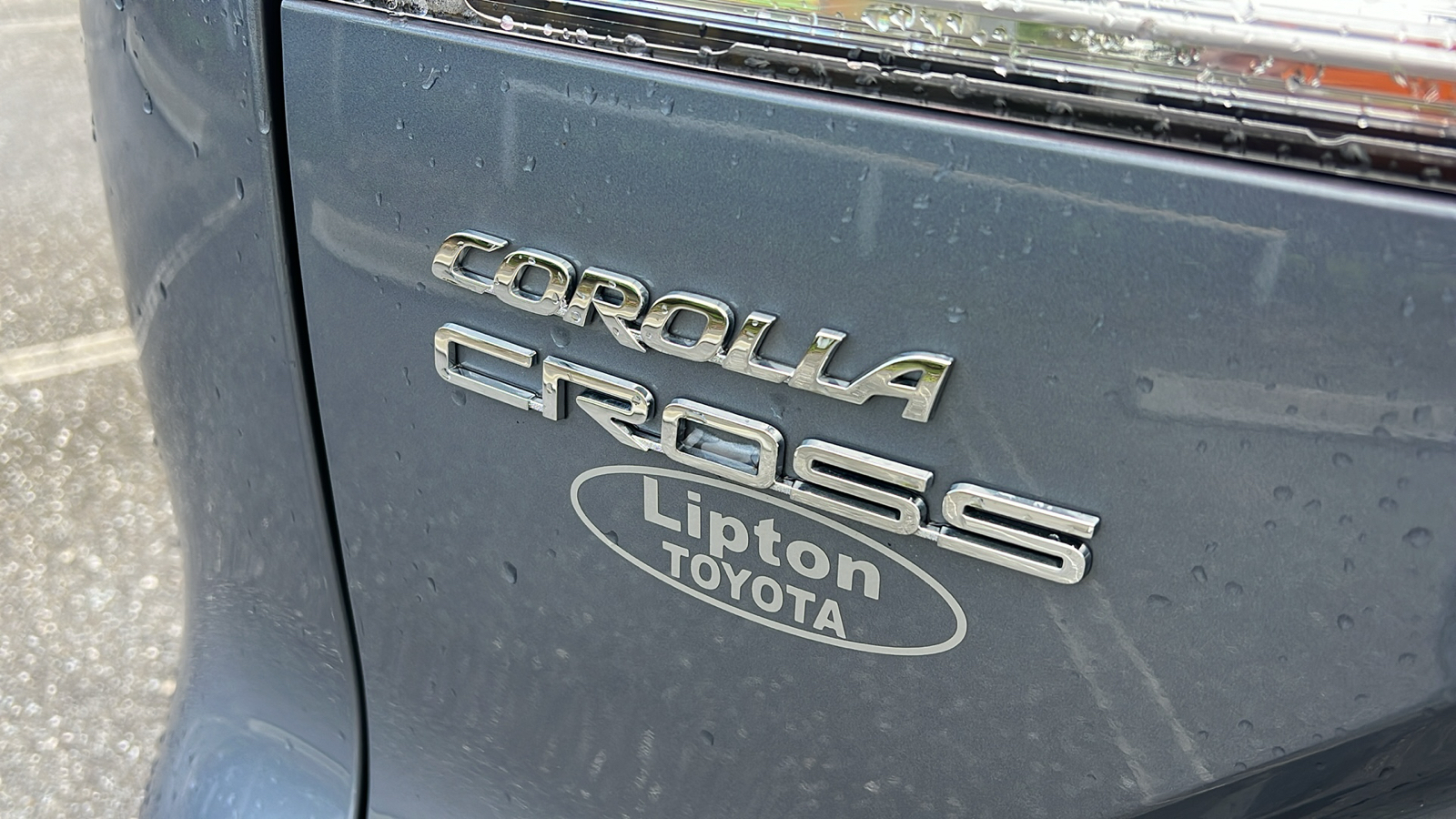 2022 Toyota Corolla Cross LE 7