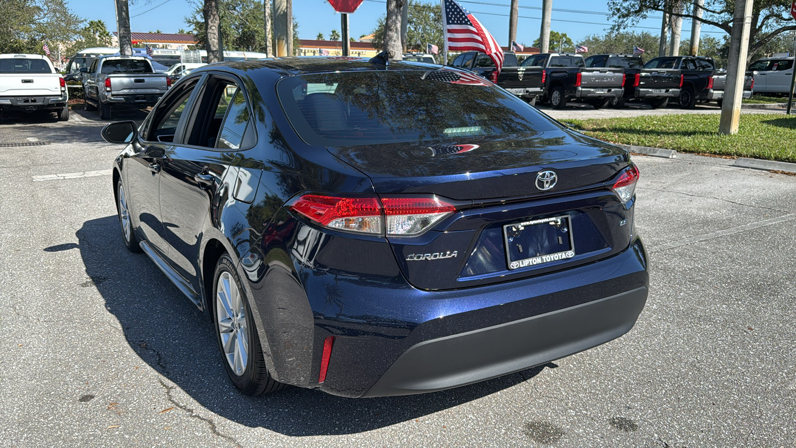 2023 Toyota Corolla LE 5