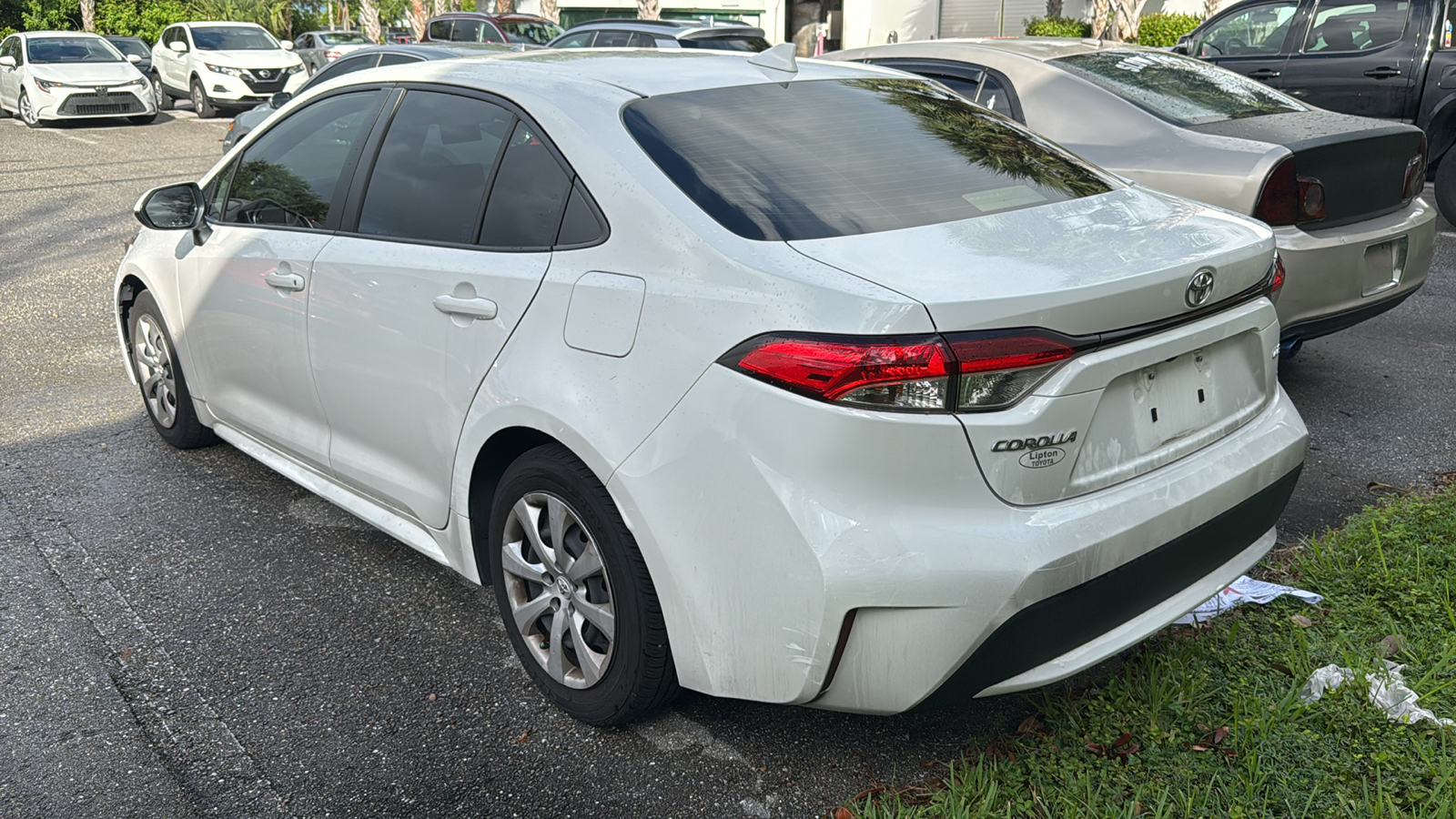 2022 Toyota Corolla LE 5