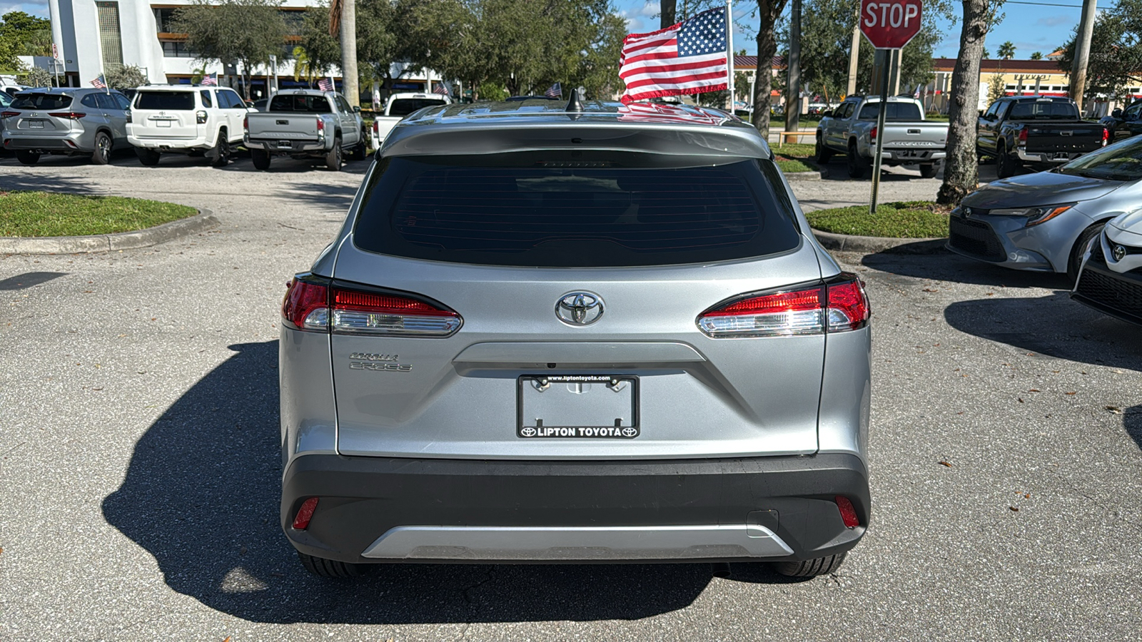 2022 Toyota Corolla Cross L 6