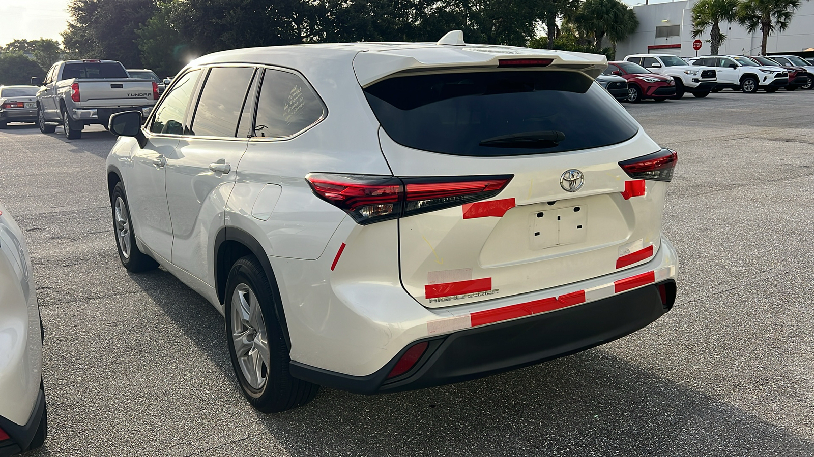 2021 Toyota Highlander L 4