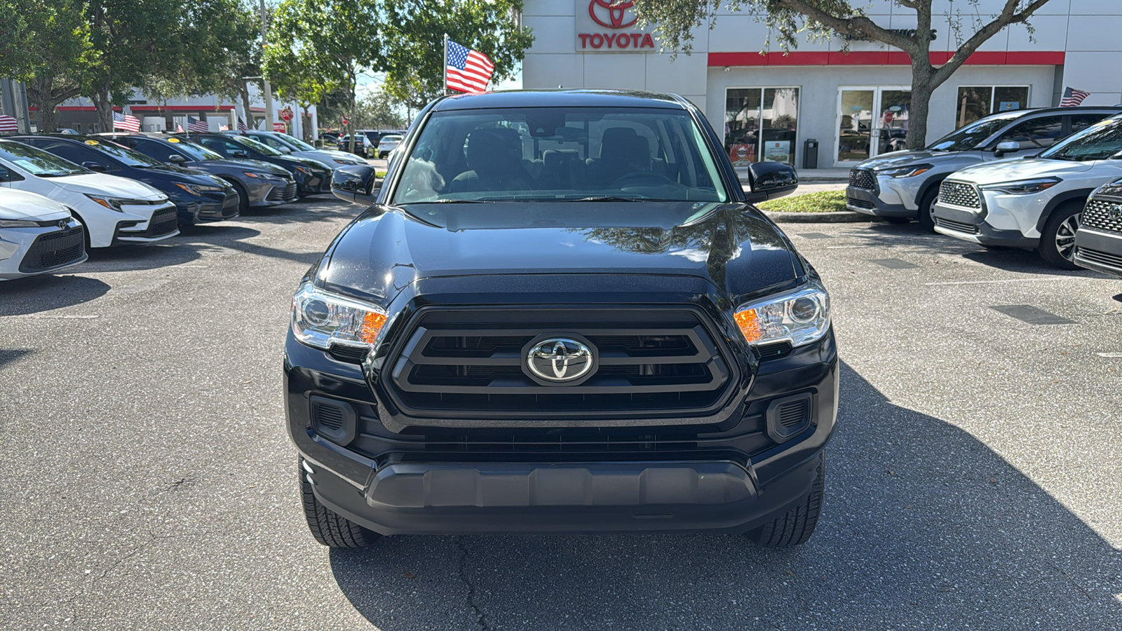 2022 Toyota Tacoma SR 2