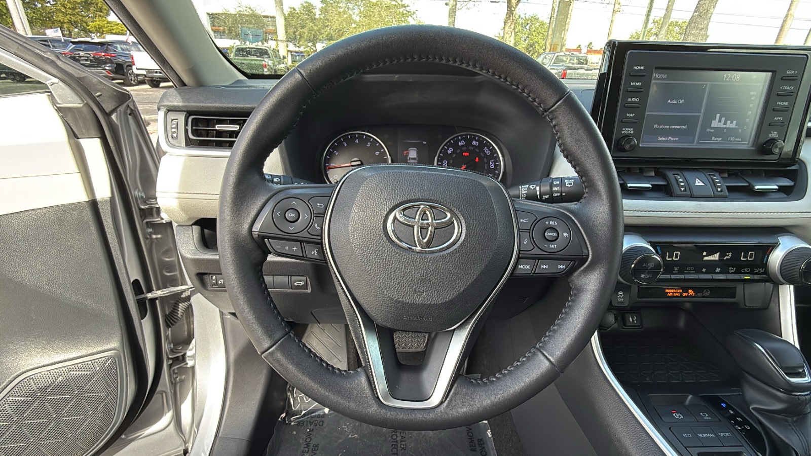 2019 Toyota RAV4 XLE Premium 21