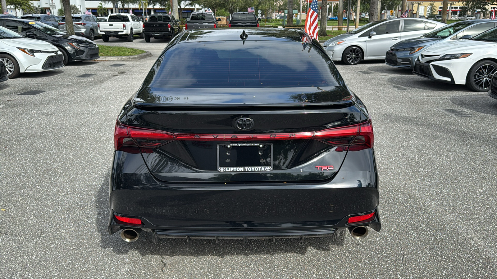 2020 Toyota Avalon TRD 6