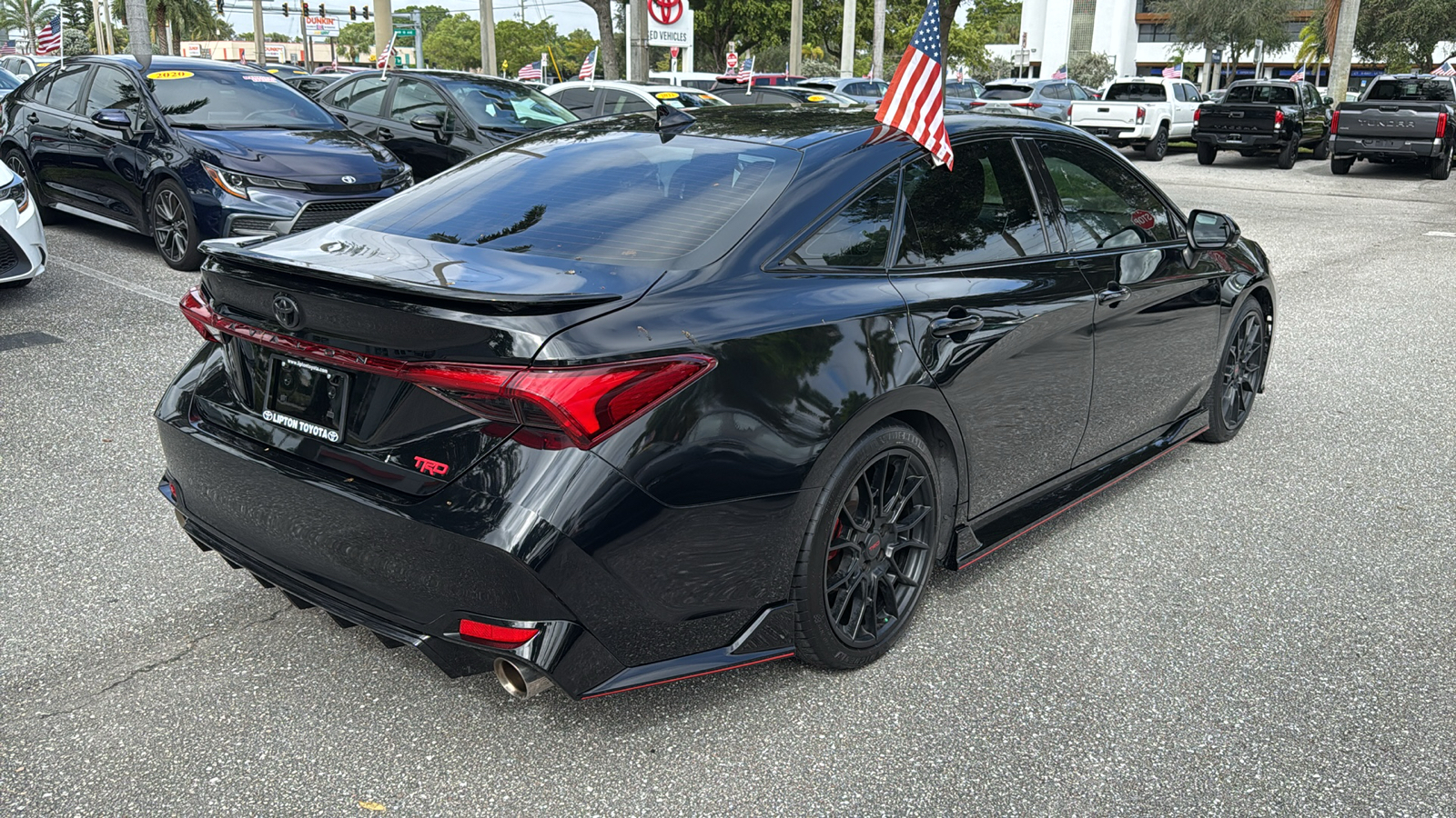 2020 Toyota Avalon TRD 9