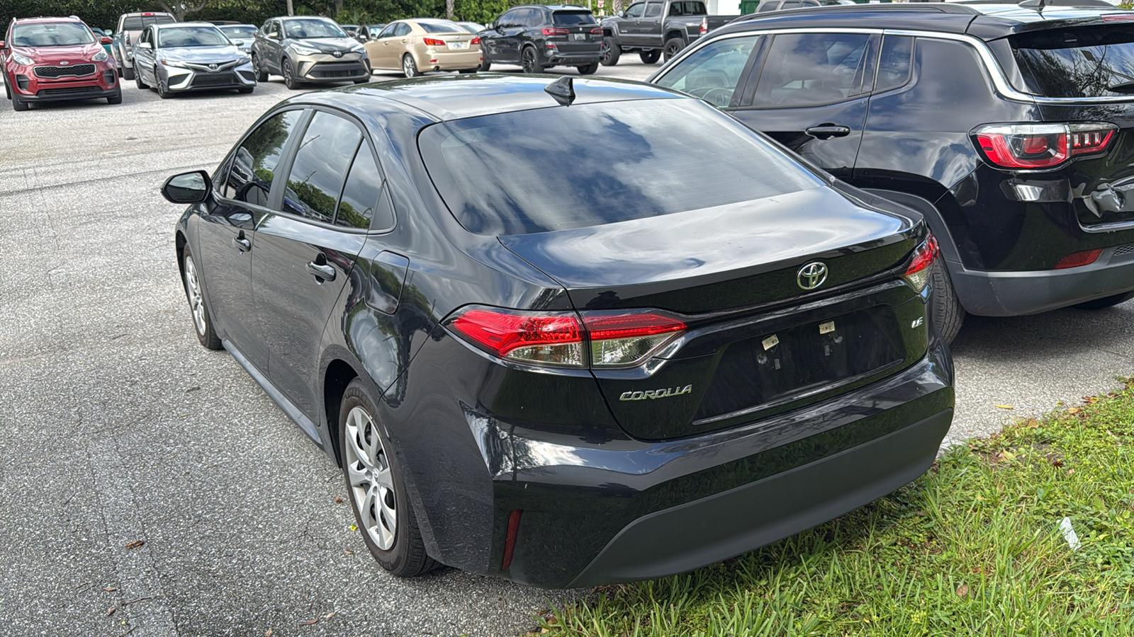 2023 Toyota Corolla LE 5